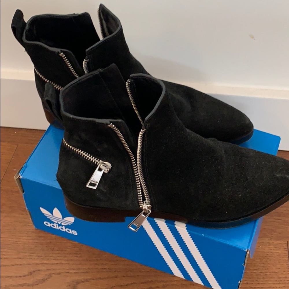 100% authorized Kenzo leather ankle boots